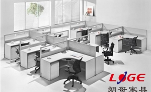 如何選購職員辦公臺？