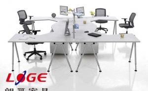 為什么定制辦公家具如此受各企業(yè)的歡迎呢？